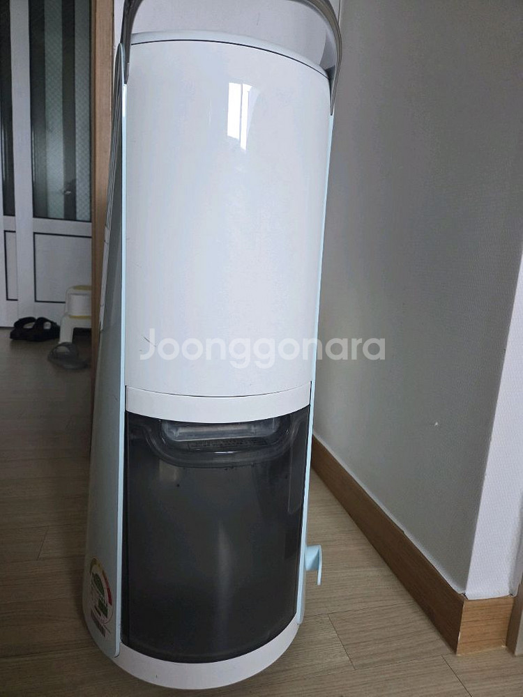 엘지 휘센 제습기--0
