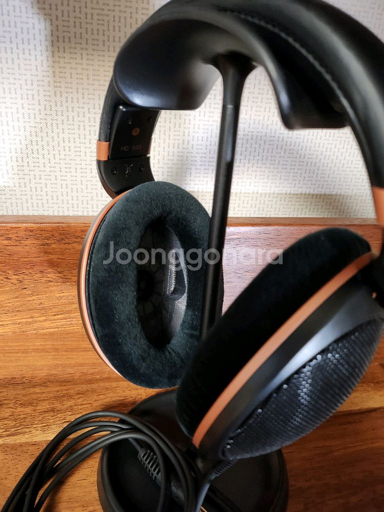[거치대포함] 젠하이저 HD505 유선 헤드폰 팝니다.--2