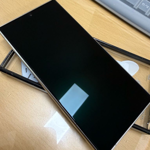 24울트라 512 팝니다