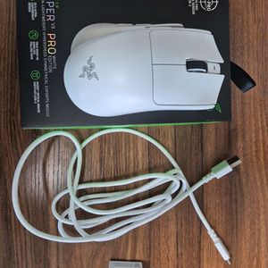 바이퍼 v3 pro 바브삼 게이밍 마우스