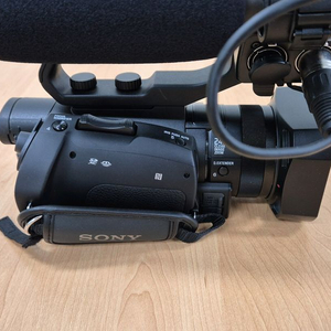 (4K)소니 PXW-X70(풀박스) 캠코더카메라(S급)