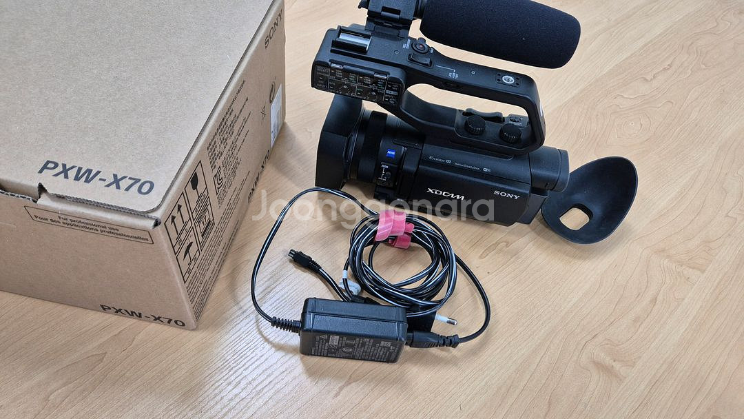 (4K)소니 PXW-X70(풀박스) 캠코더카메라(S급)--2