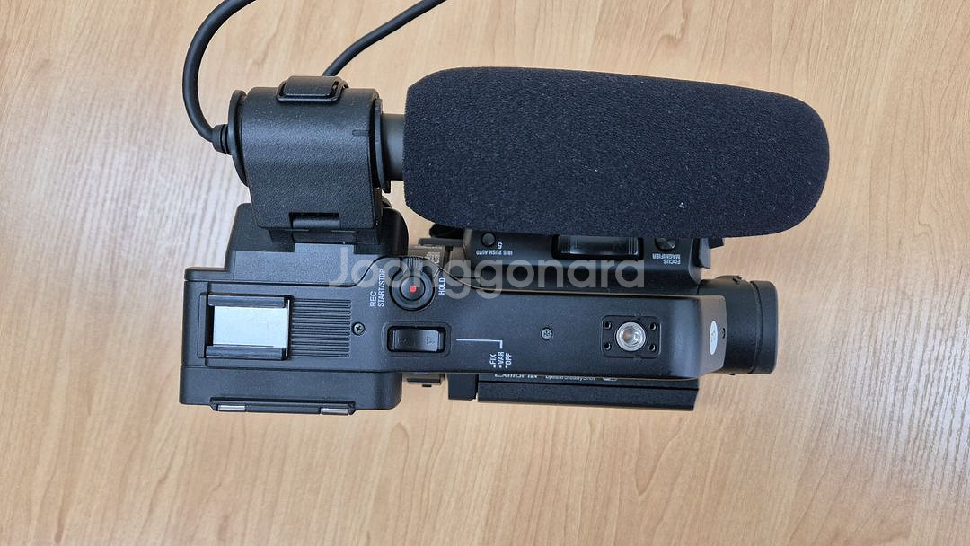 (4K)소니 PXW-X70(풀박스) 캠코더카메라(S급)--1