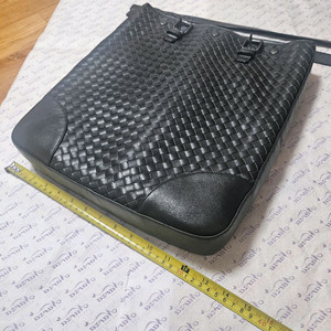 보테가베네타 정품 입니다