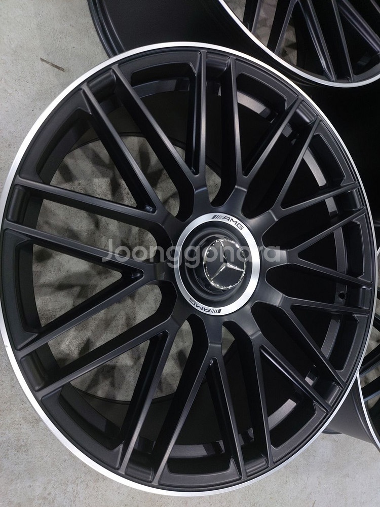 벤츠 S클래스 W222 S63 신형퍼포먼스 20인치 휠--1