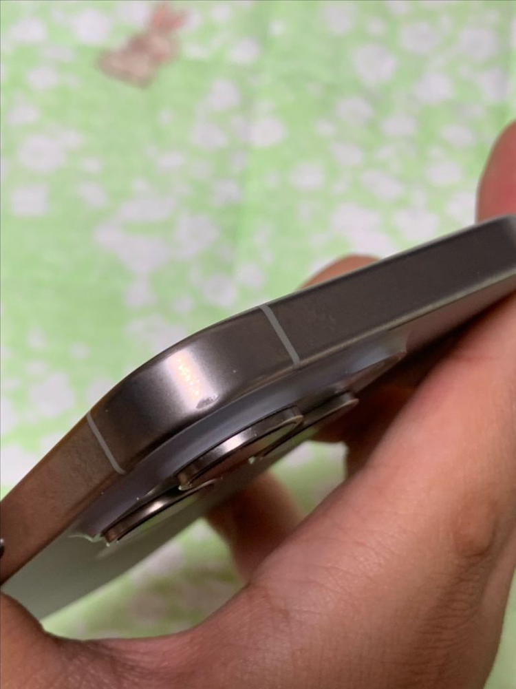 아이폰15프로 256기가--8