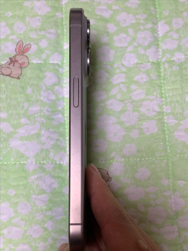 아이폰15프로 256기가--4