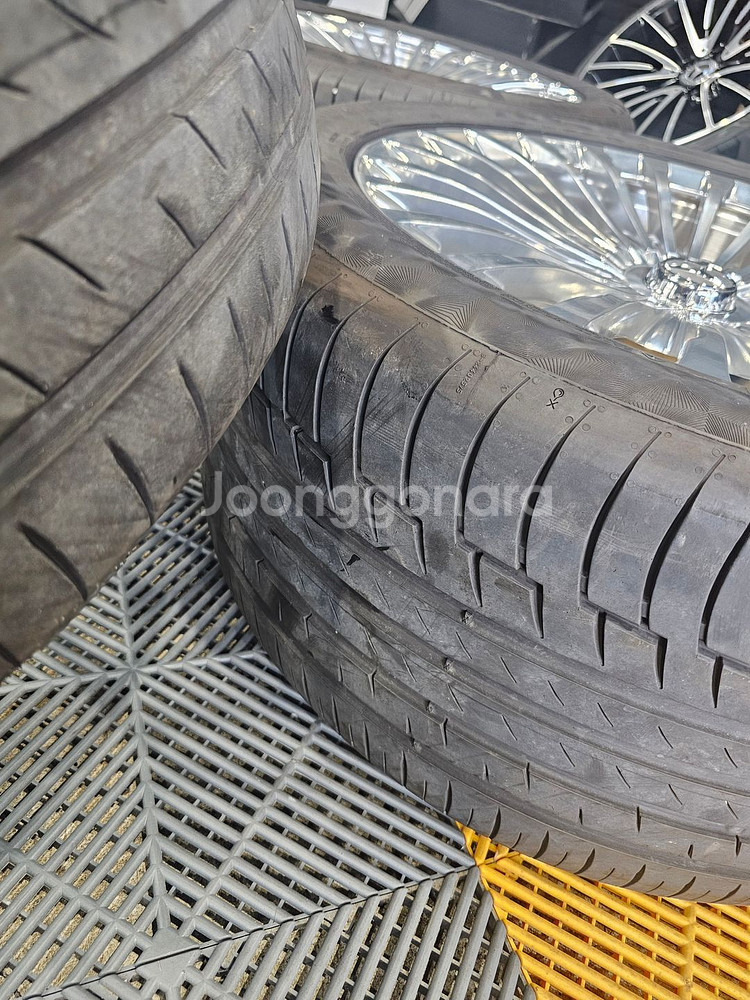 벤츠 GLS 마이바흐 커스텀 포지드 22인치 휠타이어--1