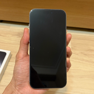 아이폰 16 프로맥스 화이트 256GB 팝니다.