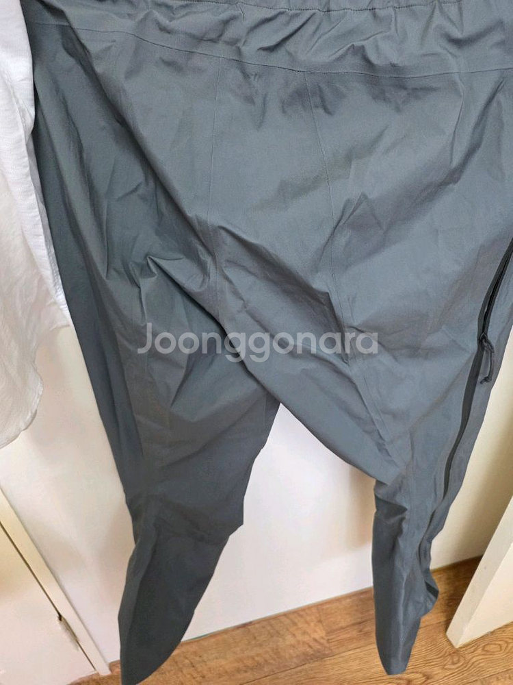 아크테릭스 알파 팬츠 LT젠 2--1