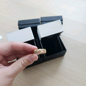 샤넬 코코크러쉬 스몰 링 베이지골드 62호