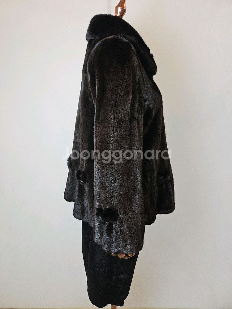CONAD 대동모피 휘메일 블랙 풀스킨 둥근라운드 밍크--6