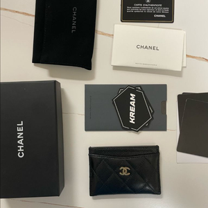 샤넬 캐비어 금장 카드지갑