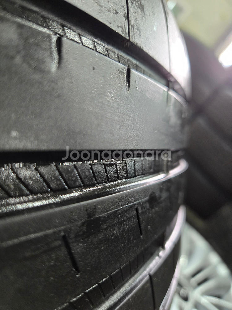 (판매) 아슬란 18인치 휠타이어 판매합니다--5