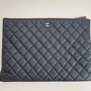 샤넬캐비어 클러치