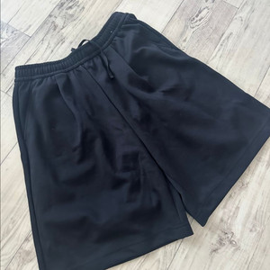 탑텐 반바지 (미듐) 블랙 새상품