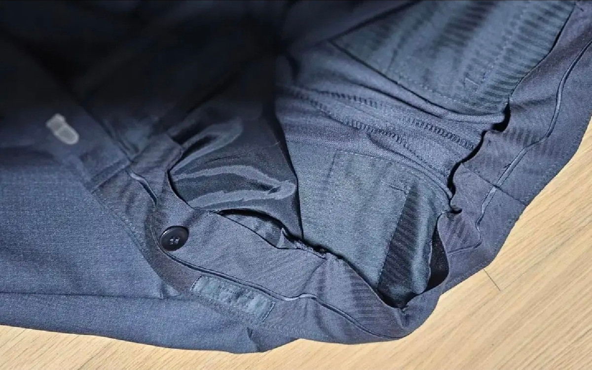 타임옴므 다크차콜 셋업 95/29 사이즈 팝니다.--2