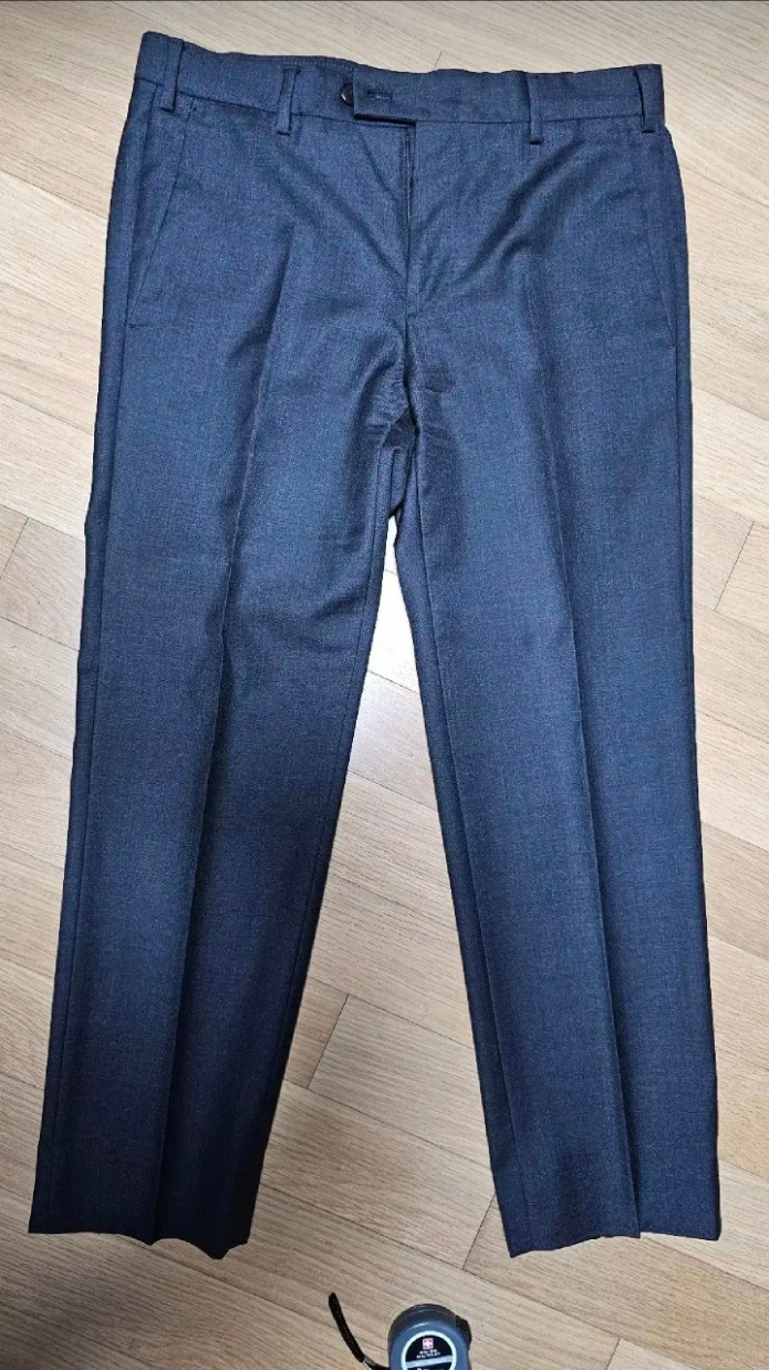 타임옴므 다크차콜 셋업 95/29 사이즈 팝니다.--3