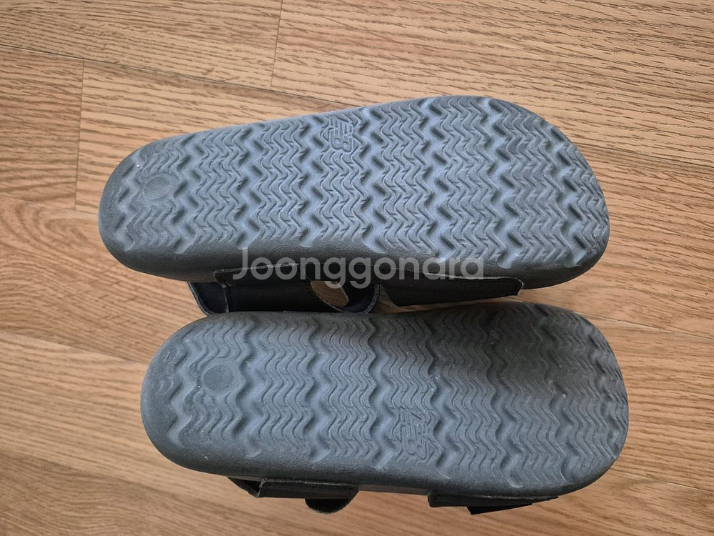 뉴발란스키즈 샌들(사이즈210)23000원에 판매--3