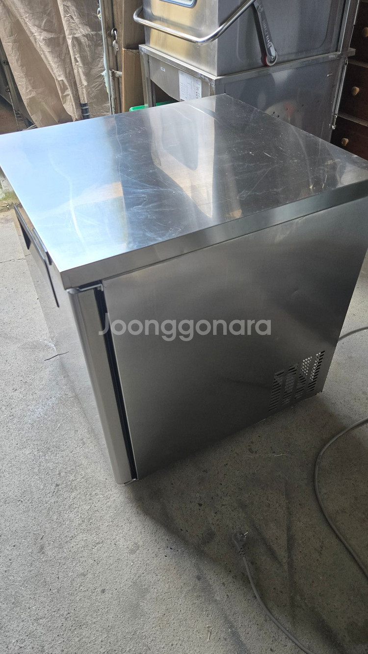 우성 700mm간냉식 냉장고 판매합니다--4