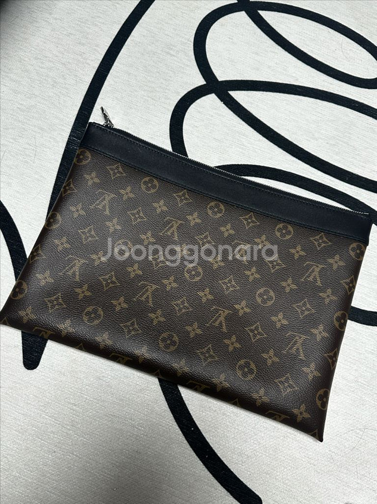 루이비통 클러치백 디스커버리 포쉐트--6