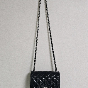 마지막가격내림) 샤넬 은장 클래식 페이던트 쁘띠삭