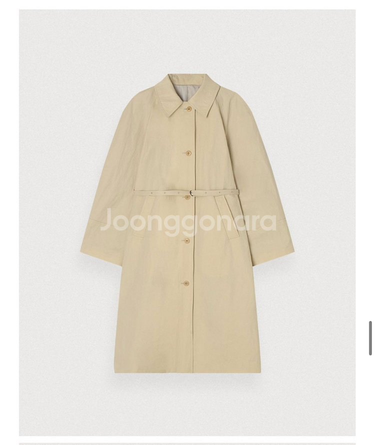 (새상품) 포에토 glossy trench coat 글--4