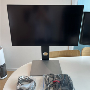 벤큐 PD2710QC 모니터 판매합니다.