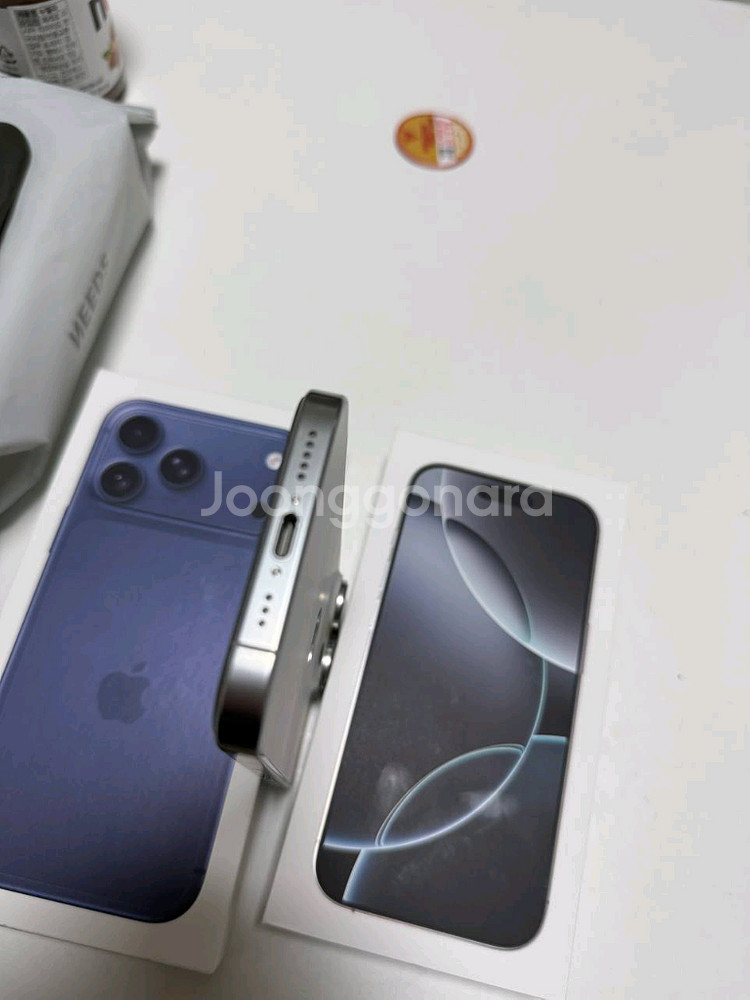 아이폰16프로 256GB 화이트티타늄 자급제--3