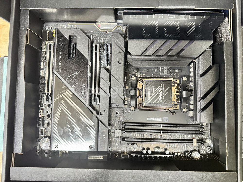 Rog X870E APEX 팝니다--0