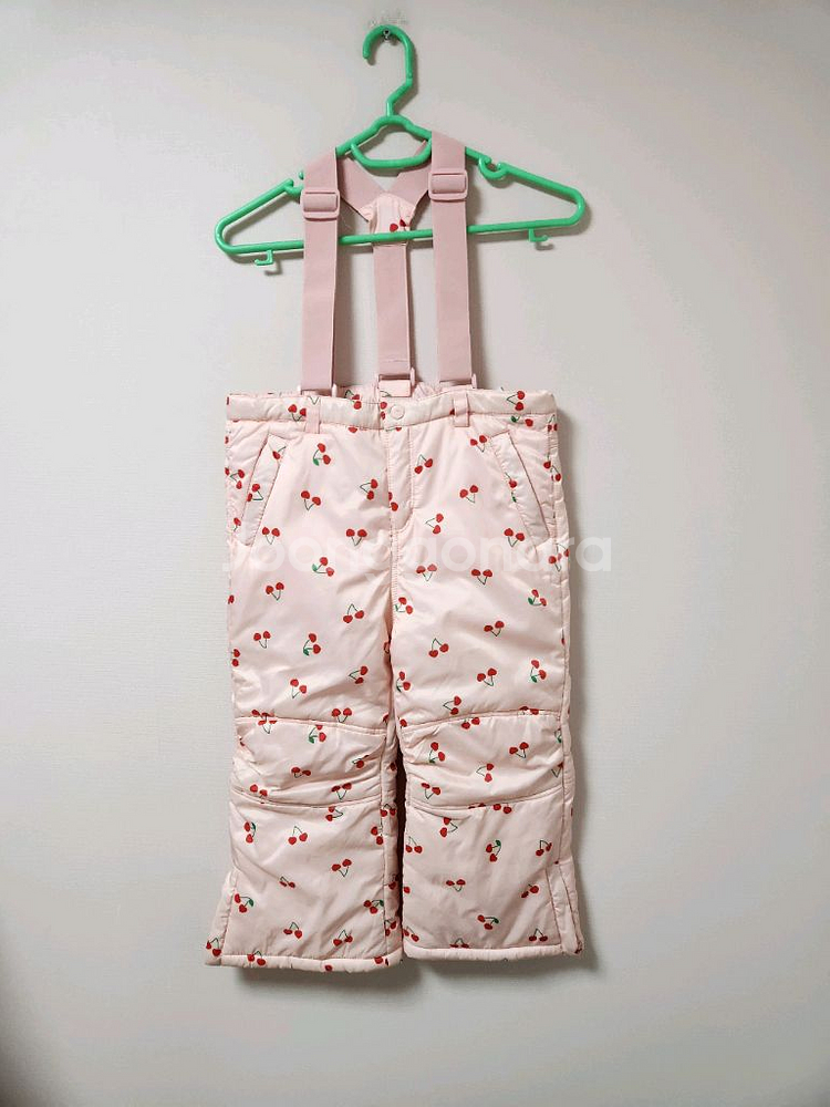 130사이즈 berrymay 피치색 앵두무늬 스키복 하--0