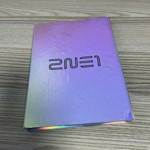 [중고음반/CD] 걸스힙합 YG 투애니원 2NE1 1집
