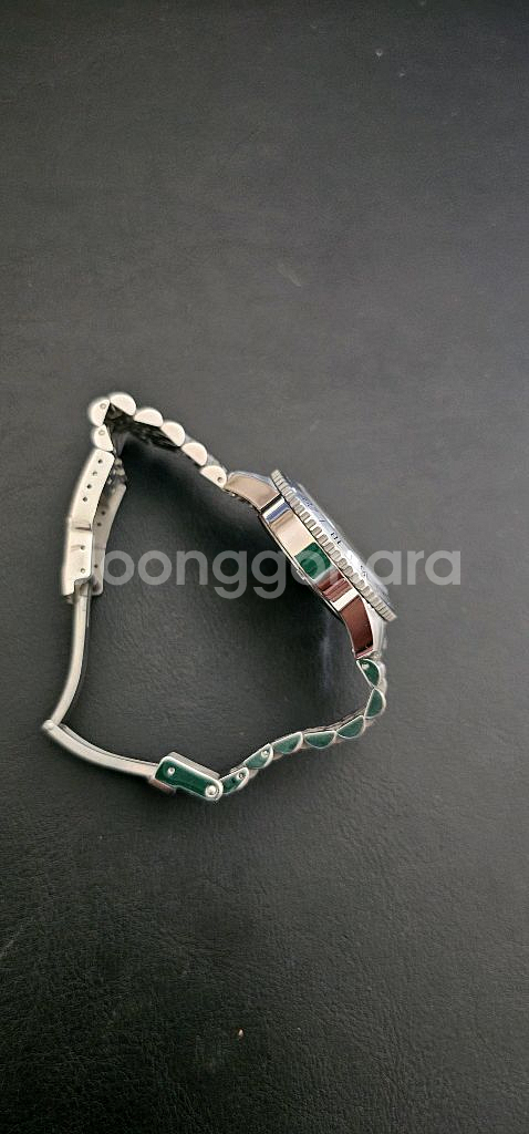 AV86 Watch--2