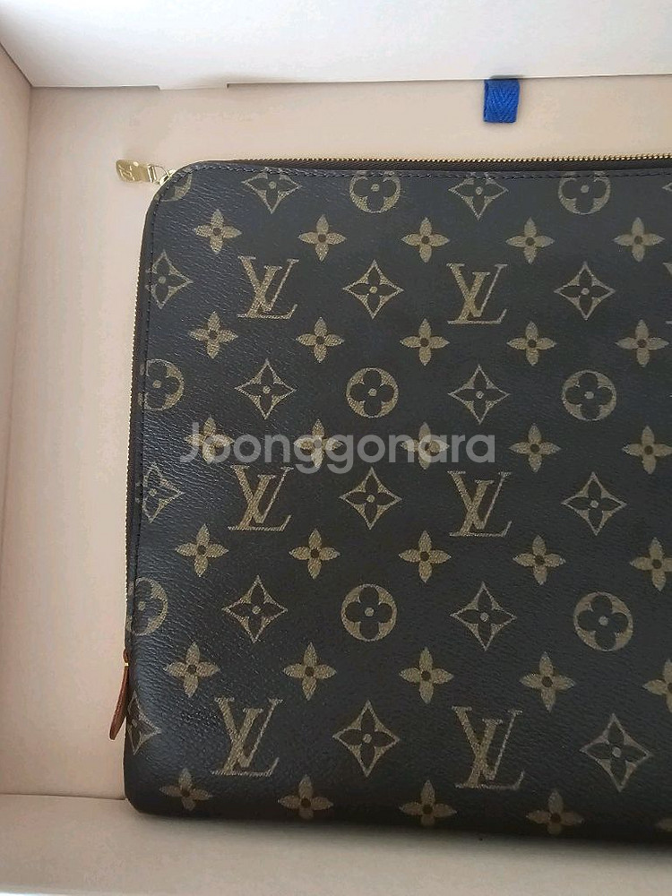 루이비통 에튀보야주 GM 클러치백 M43442--1