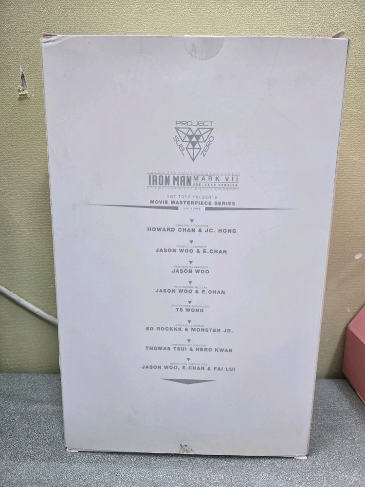 핫토이 아이언맨 마크7 이미지