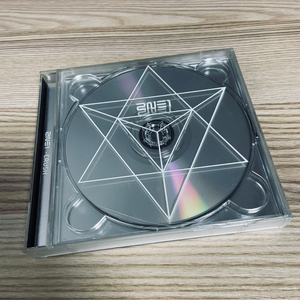 [중고음반/CD] 투애니원 2NE1 2집 CRUSH