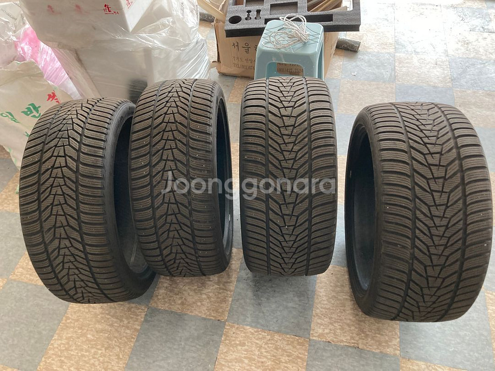 245 40 20/275 35 20 윈터타이어--0