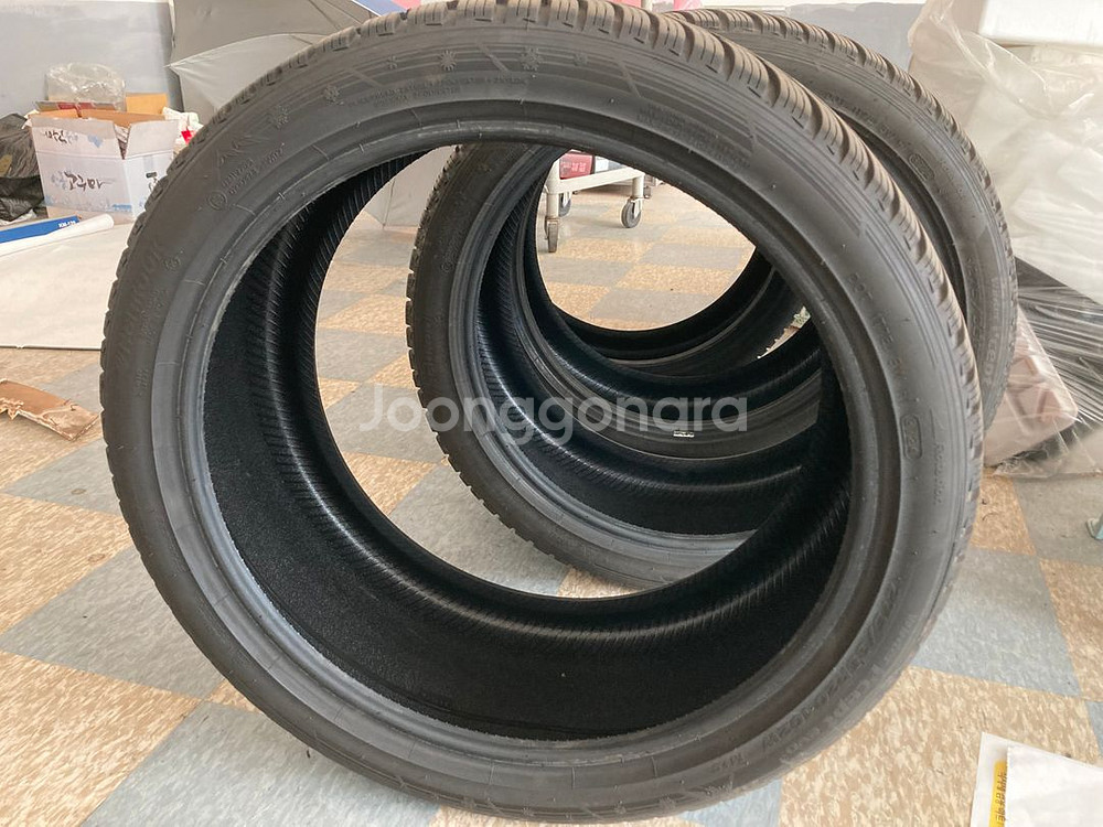 245 40 20/275 35 20 윈터타이어--1