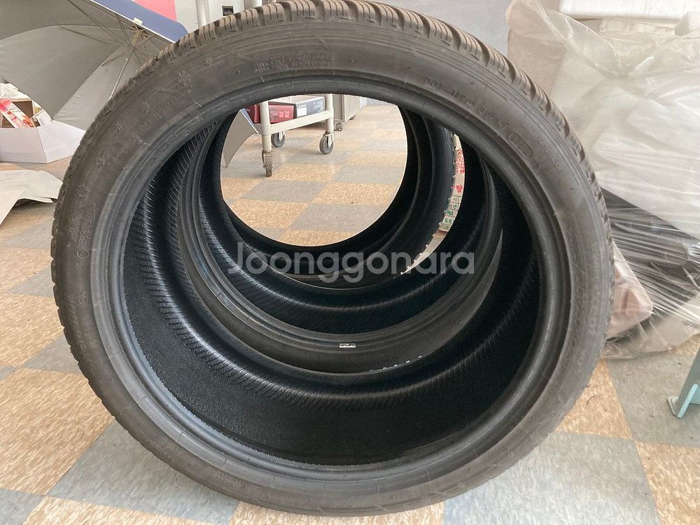 245 40 20/275 35 20 윈터타이어--2