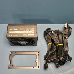 마이크로닉스 Compact SFX-L 700W 80PL