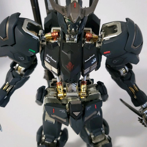 MG 건담 발바토스 (풀도색)