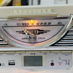 사운드룩 SLT-7080BT 턴테이블 블루투스 FM 등