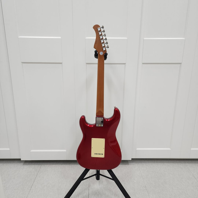 바커스 스트랫 일렉기타 BST-1-RSM 빨강--8