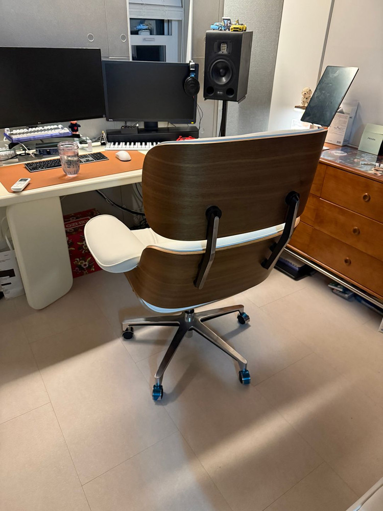 사무실 의자 허먼밀러 임스체어 스타일 (정품아님) 이미지