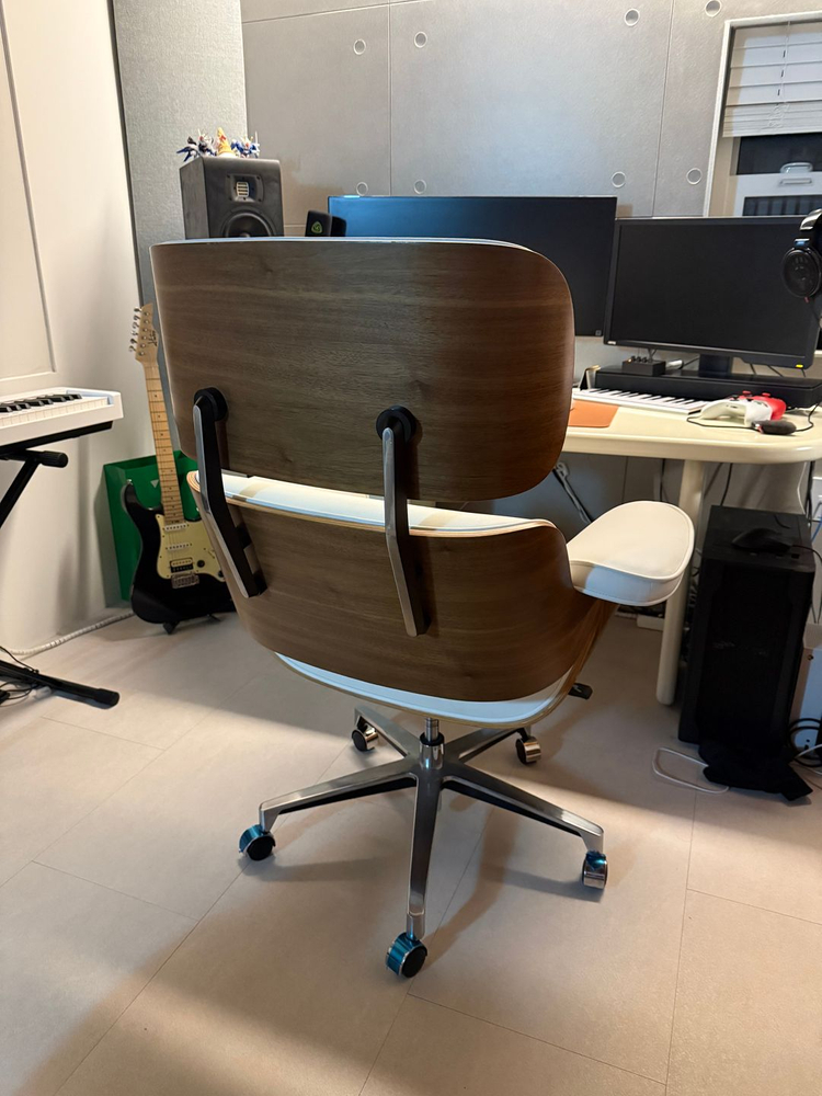 사무실 의자 허먼밀러 임스체어 스타일 (정품아님) 이미지