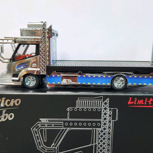 마이크로 터보 1/64 데코토라 판매합니다.