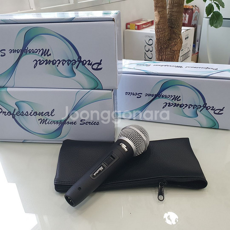 국산 보컬용 다이나믹 마이크 (신품) 7만 4천원--1