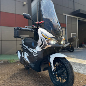 한솜 ADV125 25년형 1천Km 판매합니다.