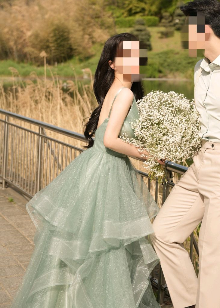 셀프 웨딩드레스, 촬영용 컬러드레스, 유색 드레스 판매 이미지