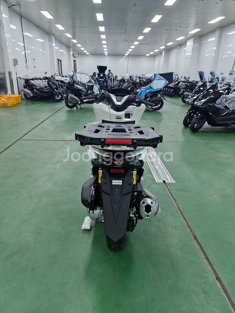 25년 신형 혼다 PCX125 배달 오토바이--3